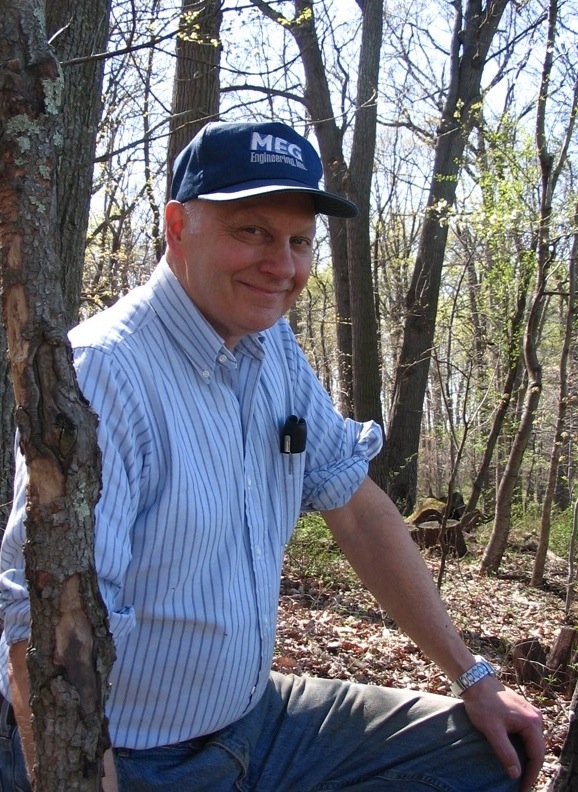 John in a blue hat